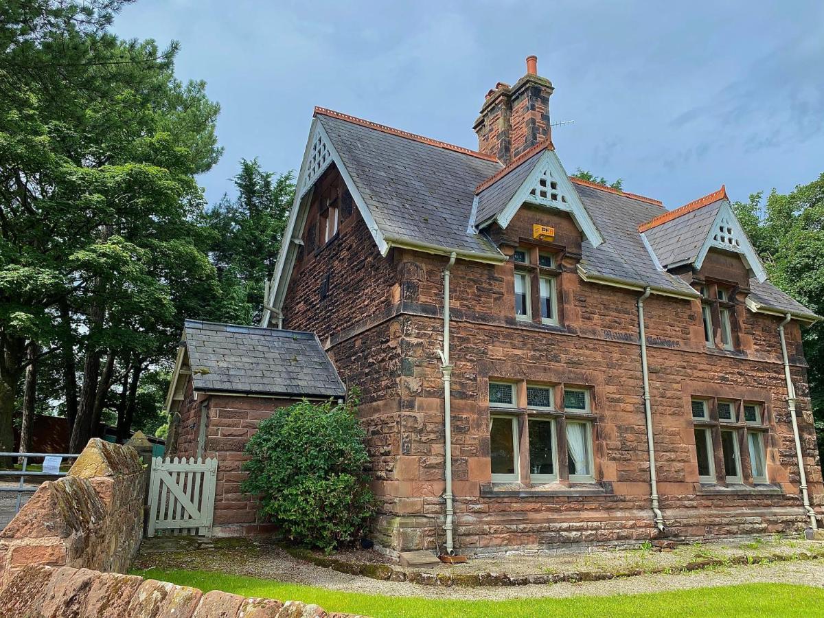 Thornton Manor - Holiday Cottages And Apartments ヘスウォール エクステリア 写真