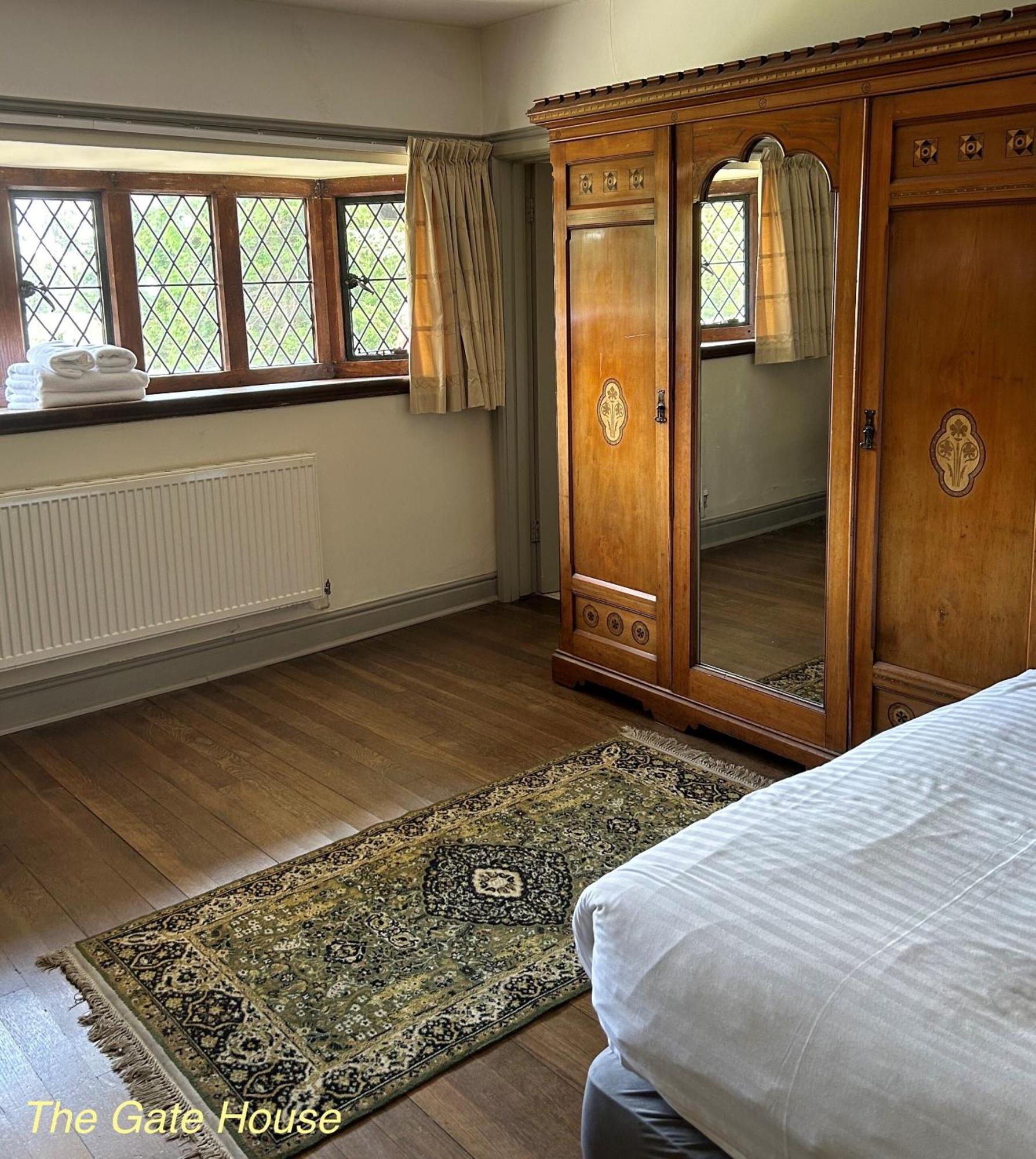 Thornton Manor - Holiday Cottages And Apartments ヘスウォール エクステリア 写真